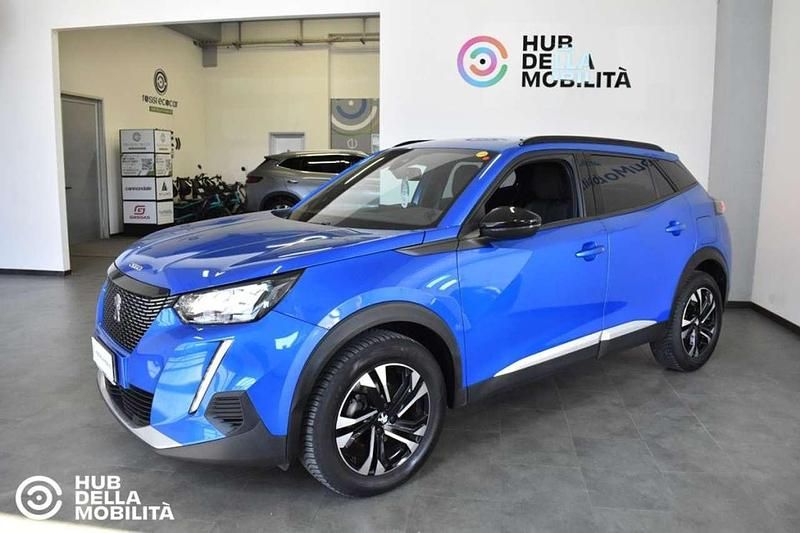 Usata Peugeot 2008 Allure 131 CV (96 kW) 2022 Blu SUV