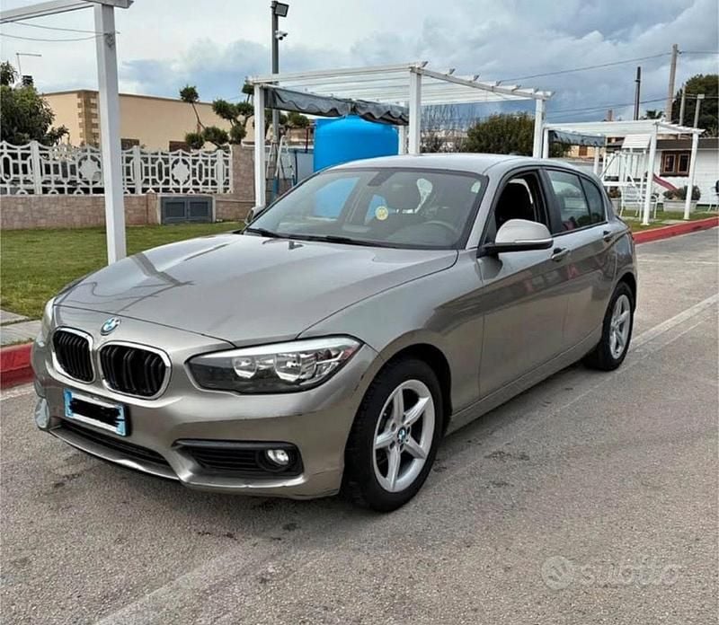 Usata 2016 BMW 118 Due volumi | 4500 € (Super prezzo) - Immagine 1/4