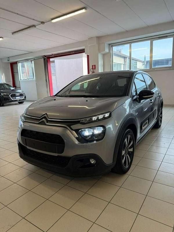 Grigio Usata 2024 Citroën C3 PureTech Tre volumi | 14.800 € (Buon prezzo) - Immagine 1/4
