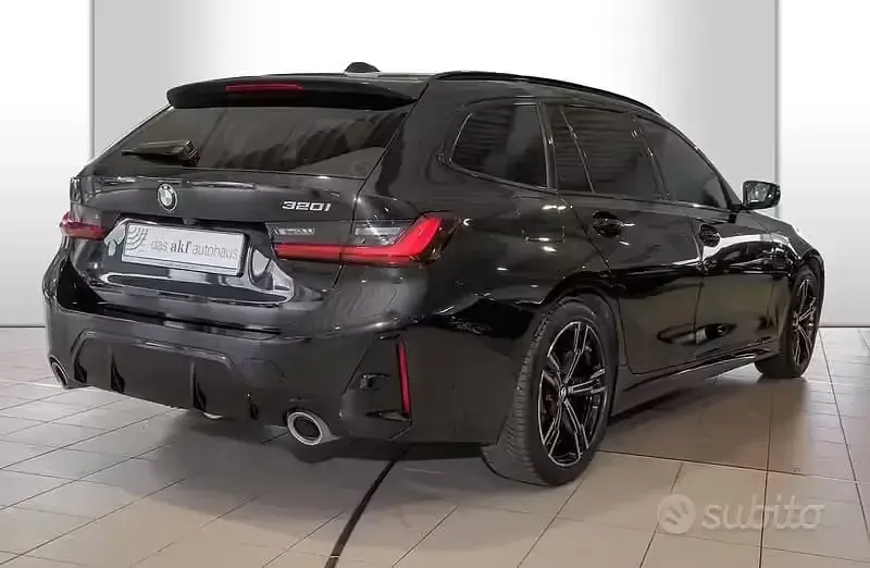 Usata BMW 320 M Sport 184 CV (135 kW) 2025 Nero Station wagon