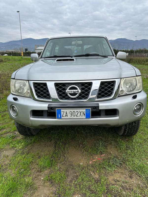 Usato 2005 Nissan Patrol 3.0 Diesel 160 CV (11.000 €)