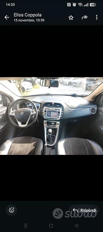 Usata Lancia Delta 120 CV (88 kW) 2010 Utilitaria