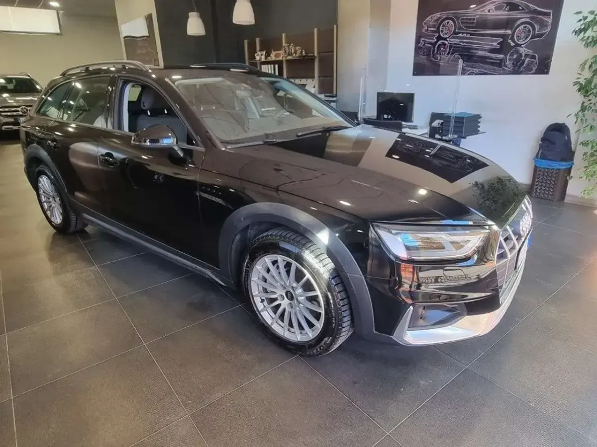 Usata Audi A4 Allroad Business 204 CV (150 kW) 2022 Nero Station wagon