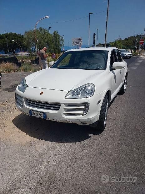 Usata Porsche Cayenne 2008 Bianco SUV