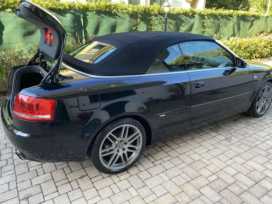 Usata Audi A4 Cabriolet S-Line 140 CV (102 kW) 2008 Cabrio