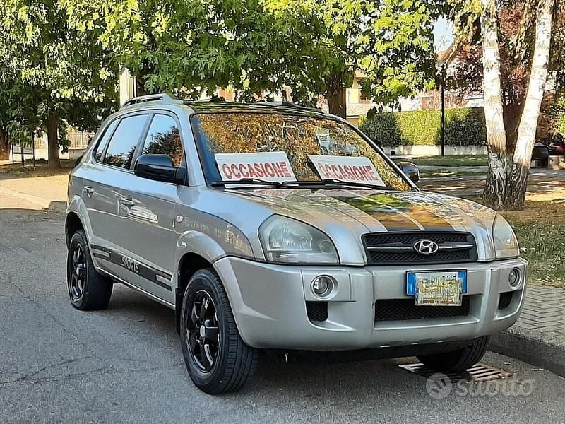 Grigio Usata 2008 Hyundai Tucson Active SUV | 4999 € (Cara) - Immagine 1/4