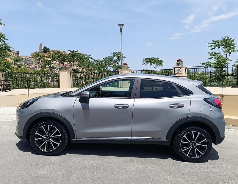 Usata Ford Puma Titanium X 120 CV (88 kW) 2021 Grigio SUV