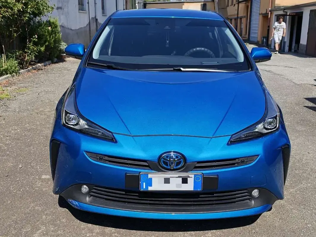 Usata Toyota Prius Lounge 98 CV (72 kW) 2019 Utilitaria