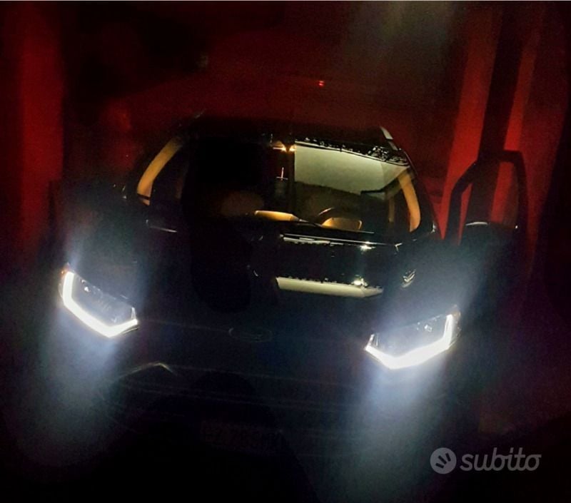 Usata Ford Ecosport Titanium 90 CV (66 kW) 2015 Nero SUV