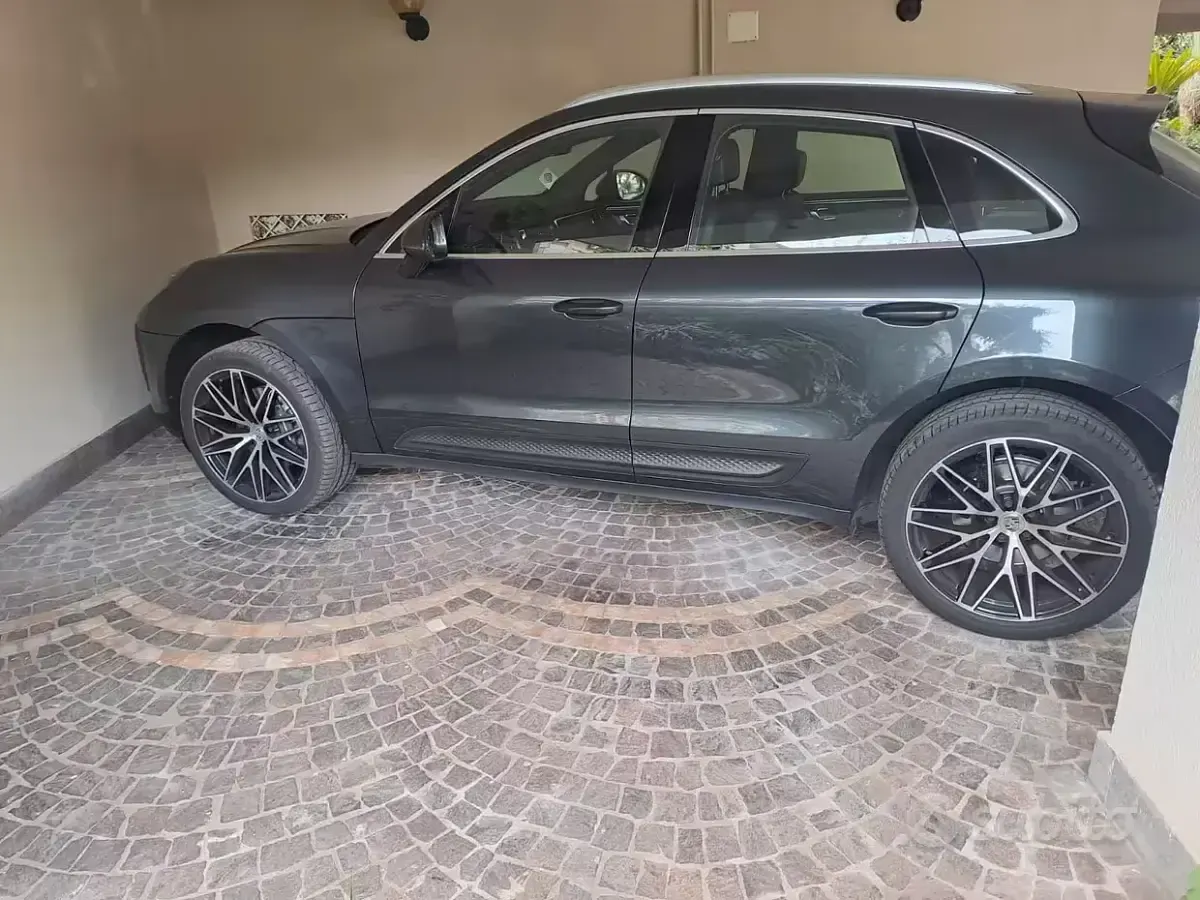 Usata Porsche Macan 265 CV (194 kW) 2022 Grigio SUV