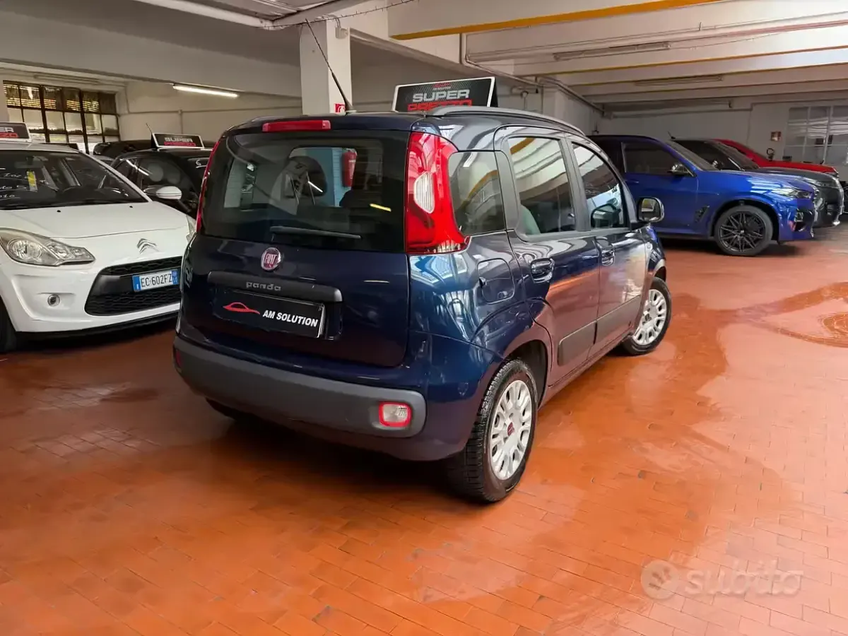 Usata Fiat Panda 69 CV (50 kW) 2015 Blu Utilitaria