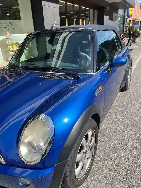 Usata Mini Cooper Cabriolet 116 CV (85 kW) 2008 Blu/azzurro Cabrio
