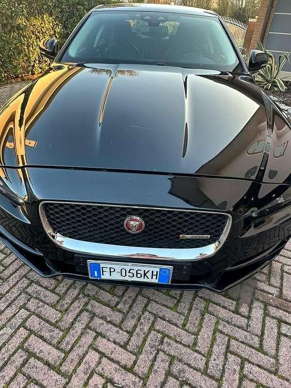 Usata Jaguar XE Business Edition 179 CV (131 kW) 2018 Nero Berlina