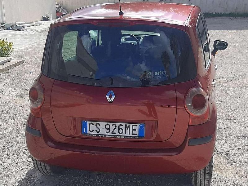 Usata Renault Modus Expression 82 CV (60 kW) 2005 Rosso Monovolume