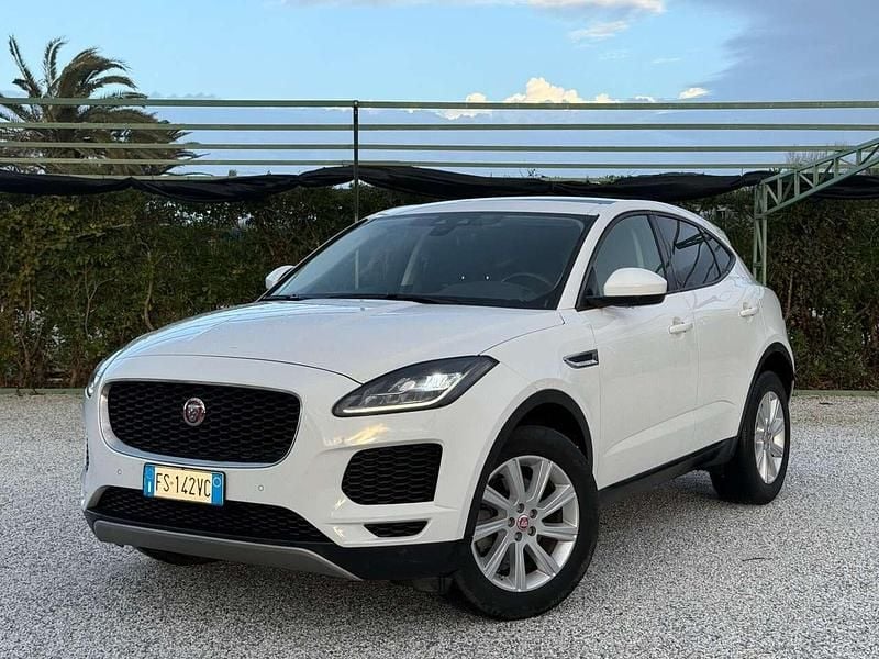 Bianco Usata 2018 Jaguar E-Pace SE SUV | 17.950 € (Buon prezzo) - Immagine 1/4