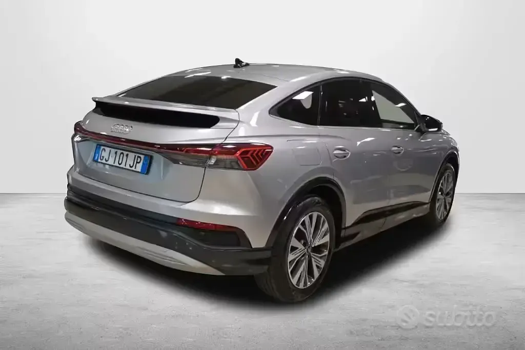 Usata Audi Q4 Sportback e-tron Advanced Plus 69 kW (95 CV) 2022 Grigio SUV
