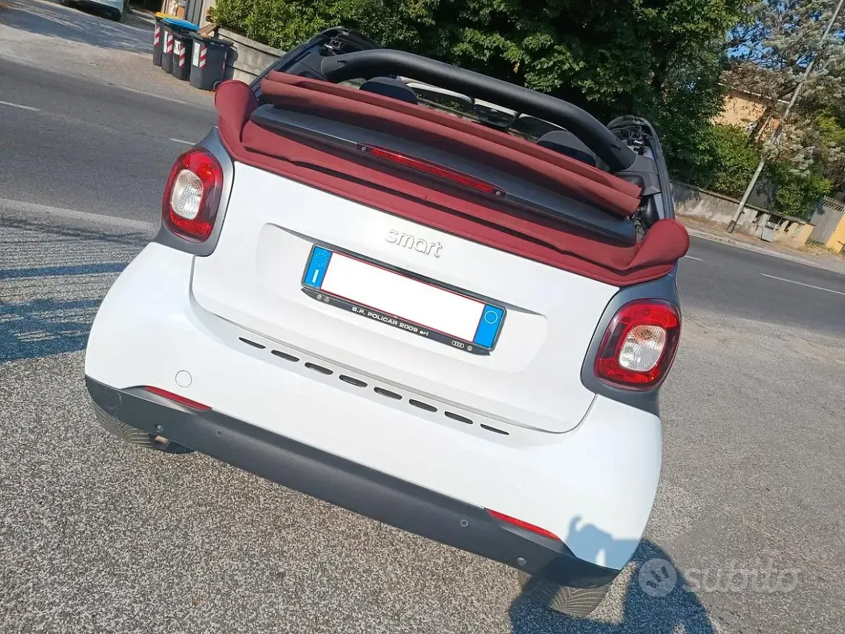 Usata Smart ForTwo Cabrio Passion 71 CV (52 kW) 2017 Bianco Cabrio