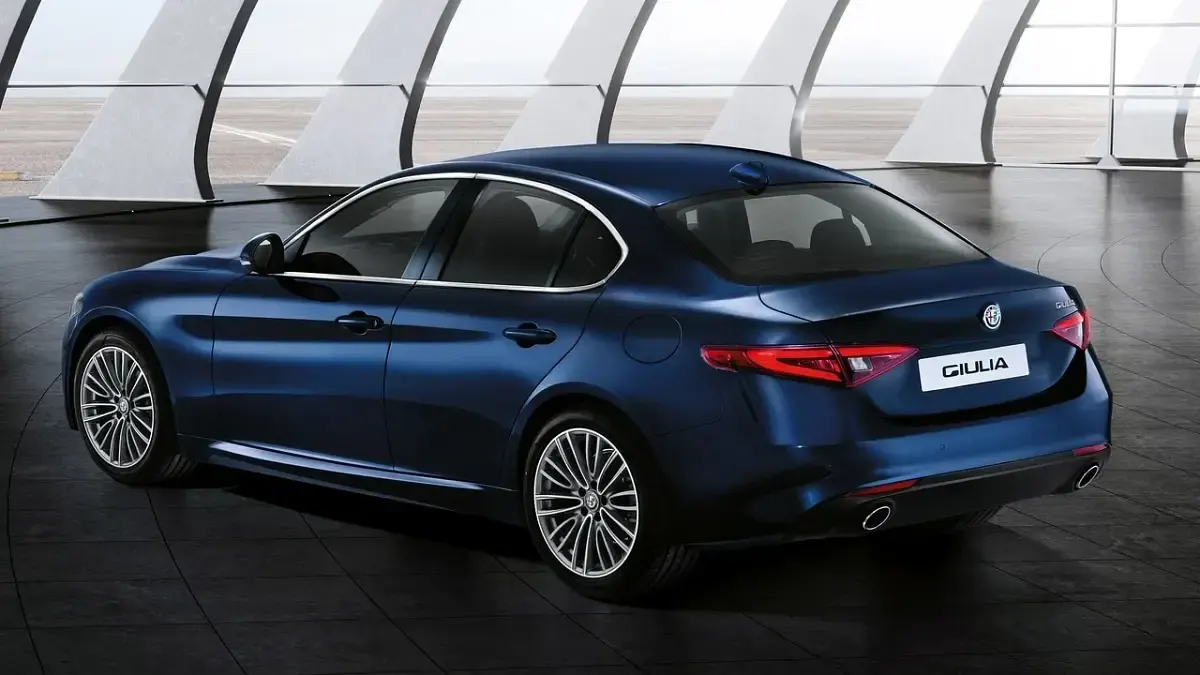Nuova Alfa Romeo Giulia Sprint 160 CV (117 kW) 2026 Grigio moonlight Berlina