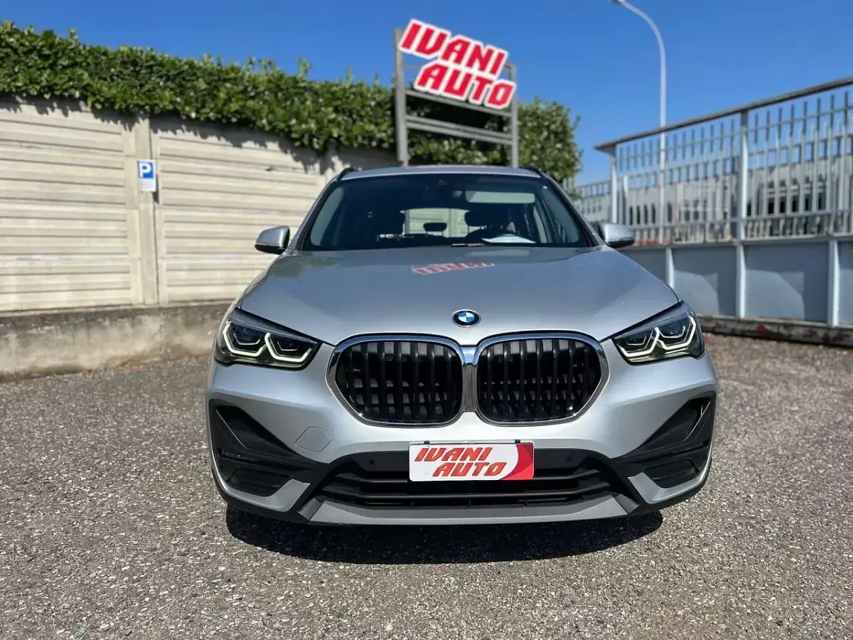 Usata BMW X1 Efficient Dynamics 150 CV (110 kW) 2020 Argento SUV
