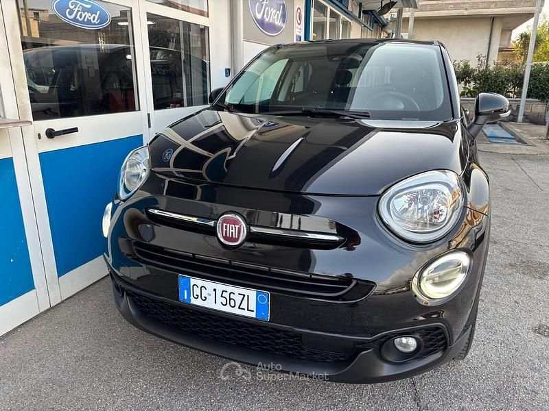 Begagnad Fiat 500X Connect 95 HK (69 kW) 2021 Svart SUV