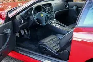 Usata Ferrari 550 485 CV (356 kW) 1970 Rosso Coupé