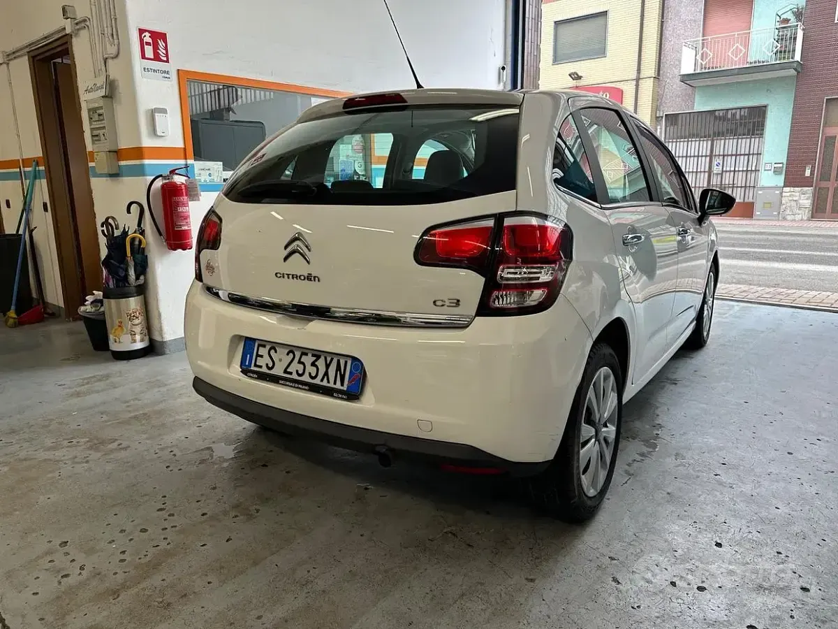 Usata Citroën C3 82 CV (60 kW) 2013 Bianco Berlina