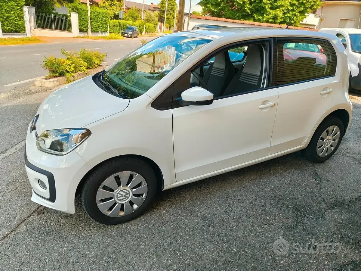 Gebraucht VW up! Move 60 PS (44 kW) 2018 Weiß Kleinwagen