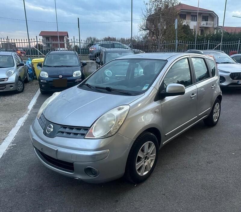 Usata Nissan Note Acenta 88 CV (64 kW) 2008 Grigio metallizzato Monovolume