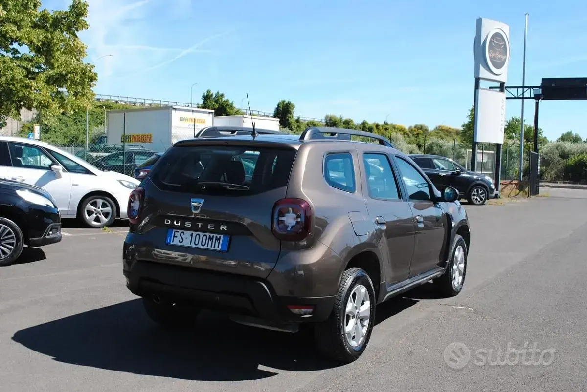 Usata Dacia Duster Prestige 116 CV (85 kW) 2018 Marrone SUV