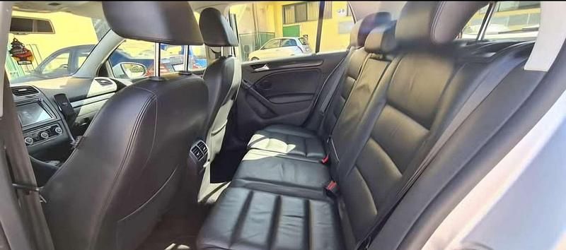 Usata VW Golf VII Highline 105 CV (77 kW) 2012 Berlina