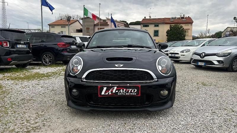 Begagnad Mini Cooper SD 143 HK (105 kW) 2013 Svart Halvkombi