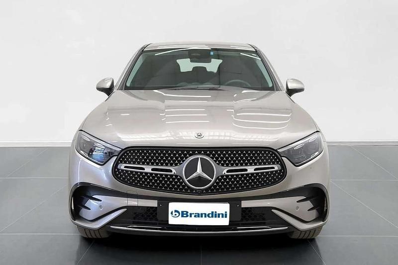 Usata Mercedes GLC300e AMG Line Premium 204 CV (150 kW) 2024 Grigio Coupé