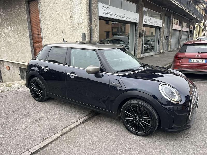 Blu/azzurro Usata 2022 Mini Cooper Utilitaria | 20.800 € (Buon prezzo) - Immagine 1/4