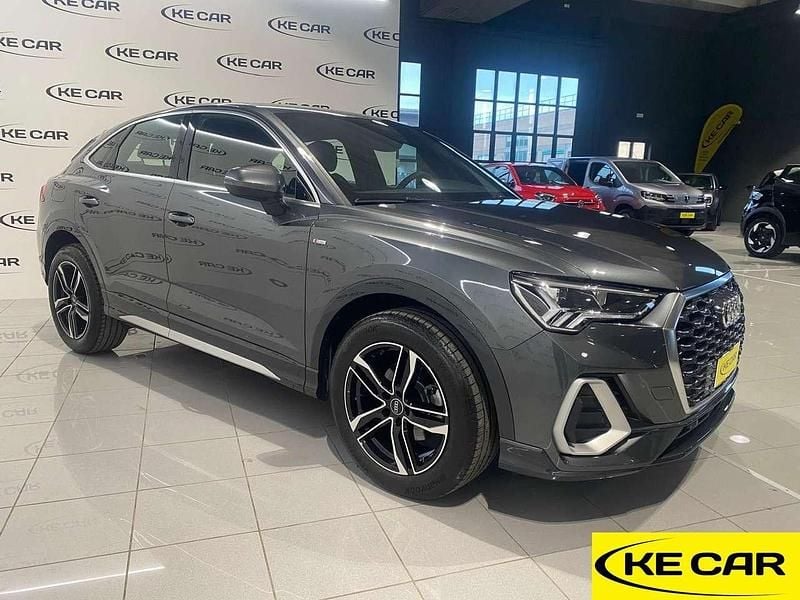 Usata Audi Q3 Sportback S-Line 150 CV (110 kW) 2024 Grigio SUV