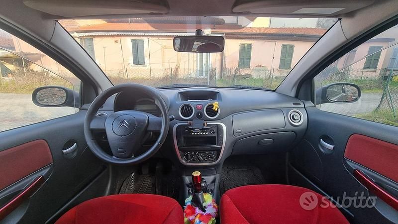 Usata Citroën C2 60 CV (44 kW) 2008 Nero Utilitaria