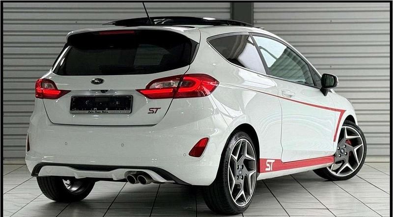 Usata Ford Fiesta Performance Edition 205 CV (150 kW) 2019 Bianco Utilitaria