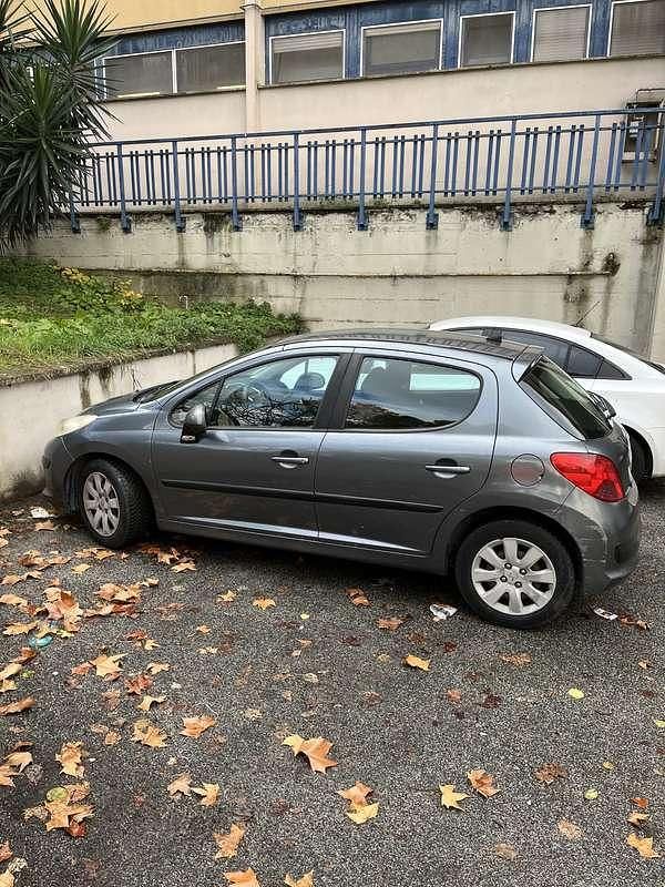 Usata Peugeot 207 73 CV (53 kW) 2009 Grigio Berlina