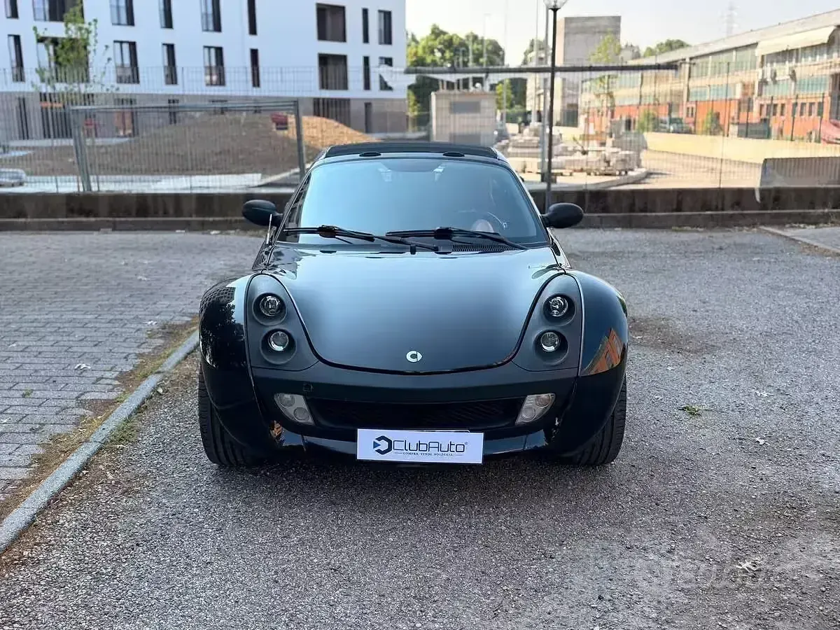 Usata Smart Roadster 82 CV (60 kW) 2003 Nero Cabrio