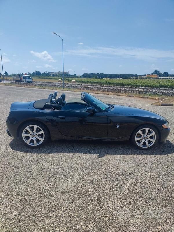Usata BMW Z4 231 CV (169 kW) 2004 Nero Cabrio
