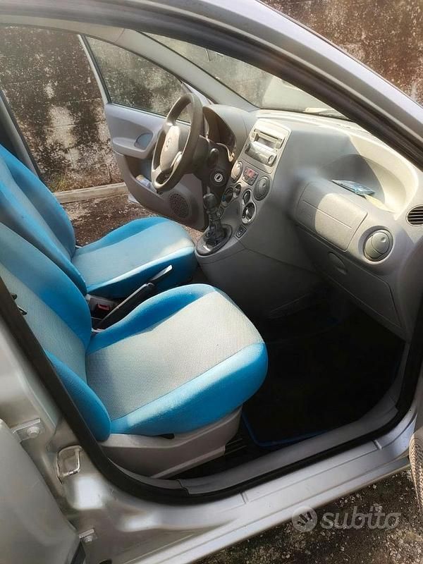 Usata Fiat Panda 54 CV (39 kW) 2007 Grigio Utilitaria