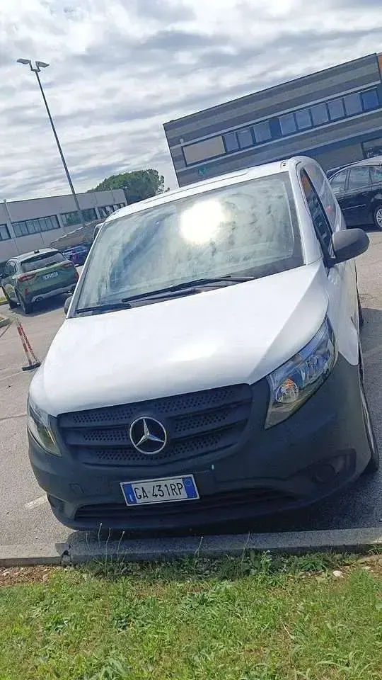 Usata Mercedes Vito 116 CV (85 kW) 2020 Bianco Furgone