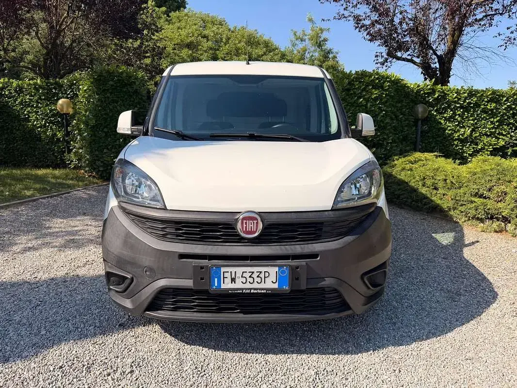 Usata Fiat Doblò 95 CV (69 kW) 2019 Monovolume