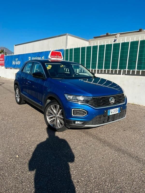 Usata VW T-Roc Advance 150 CV (110 kW) 2019 Blu SUV