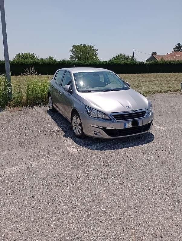 Usata Peugeot 308 Allure 120 CV (88 kW) 2016 Berlina