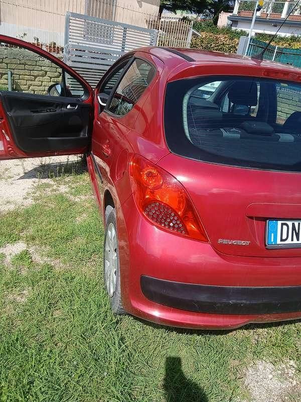 Usata Peugeot 207 75 CV (55 kW) 2008 Rosso Berlina