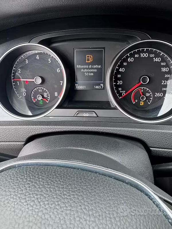 Usata VW Golf VIII 2020 Blu Berlina