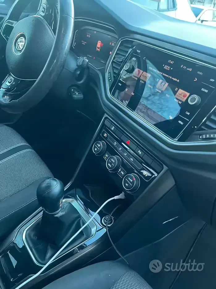 Usata VW T-Roc 150 CV (110 kW) 2018 SUV