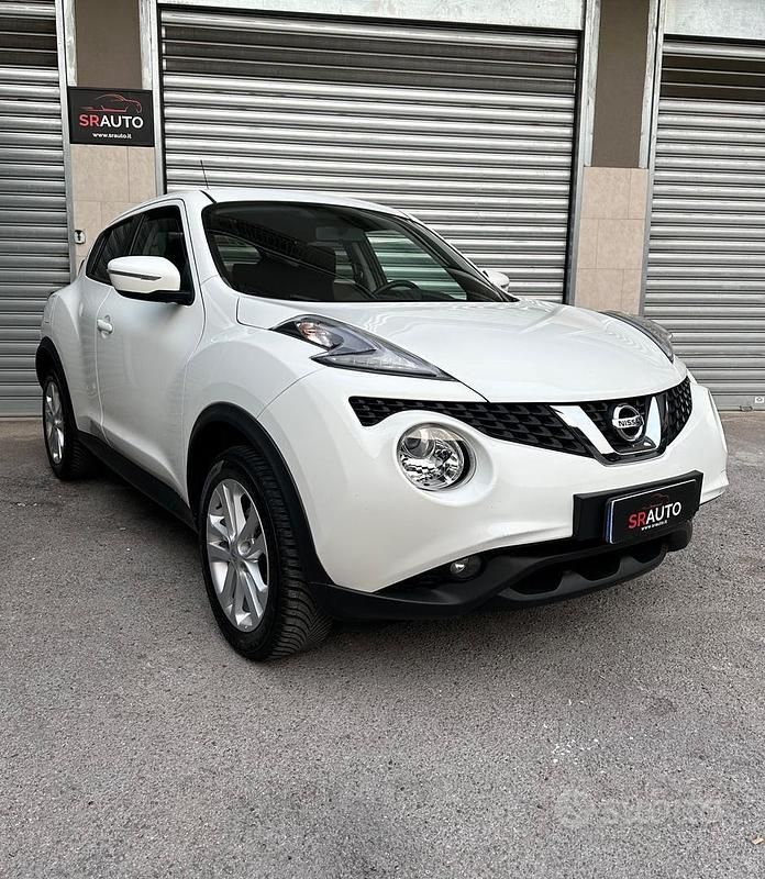 Usata Nissan Juke Acenta 110 CV (80 kW) 2017 Bianco SUV