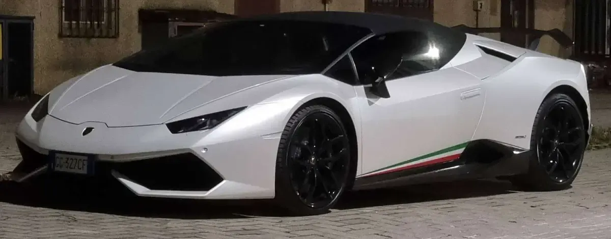 Usata Lamborghini Huracán 610 CV (448 kW) 2017 Bianco Cabrio