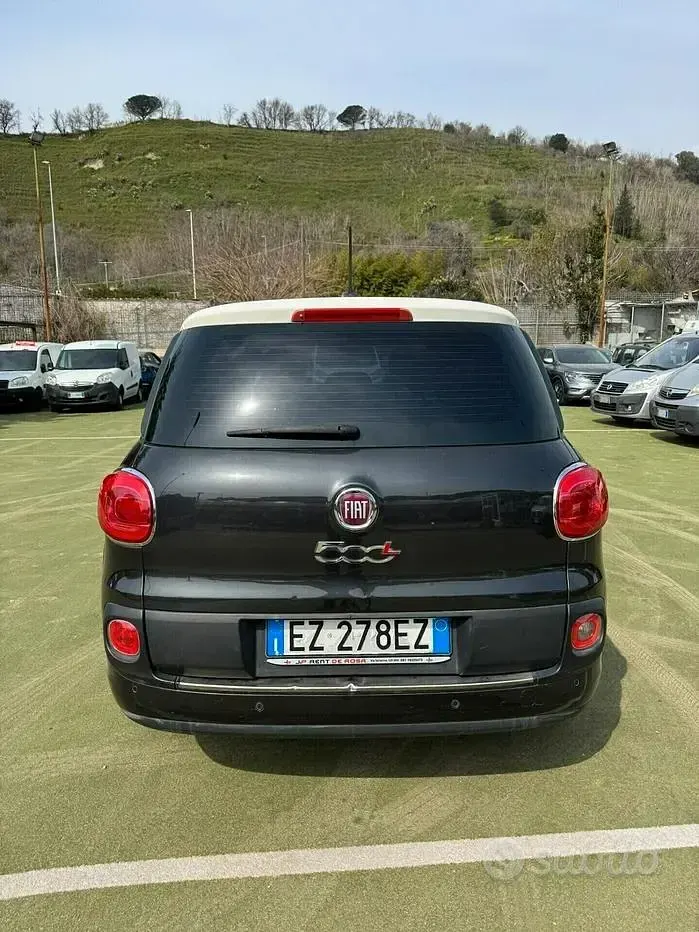 Usata Fiat 500L Lounge 105 CV (77 kW) 2015 Nero Monovolume